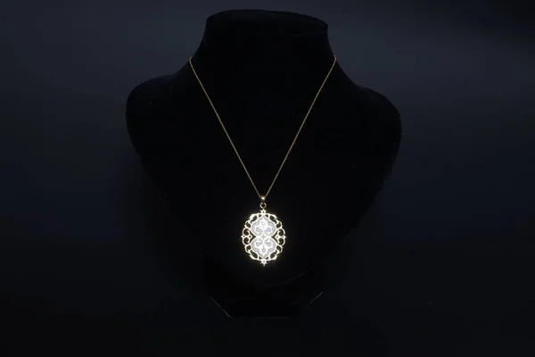 beautiful antique Oriental Turkish gold jewelry womens chain with pendant handmade black background