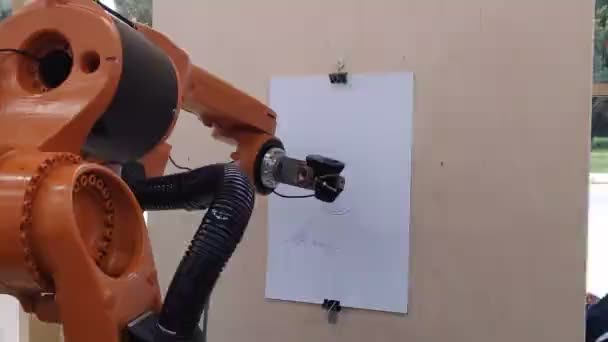 Toekomst Kunst Sci Geautomatiseerd Technologie Apparatuur Concept Geprogrammeerde Robotwitte Manipulator — Stockvideo