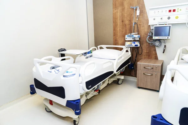 Couverture Hospitalière Avec Lits Équipement Médical Confortable Dans Hôpital Moderne — Photo