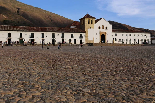 Villa de Leyva main square, Square in Villa de Leyva, Colombia - Sept 2015 — Stock Photo, Image