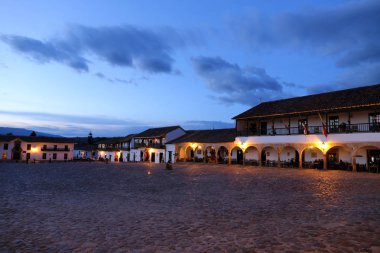 Villa de Leyva ana kare gece, Villa de Leyva, Kolombiya - Sept 2015 meydanda