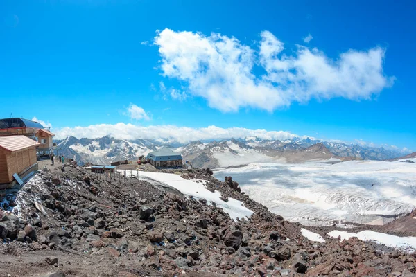 Καύκασος Βουνά Κοντά Στο Ηφαίστειο Elbrus — Φωτογραφία Αρχείου
