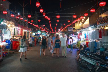 Duong Dong şehri, Phu Quoc, Vietnam - Aralık 2018: Phu Quoc Adası pazarı.