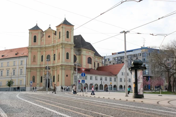 Bratislava Eslováquia Abril 2011 Praça Hurban Catedral Velha São João — Fotografia de Stock