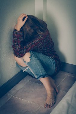 Kadınlara yapılan hakaretlere ve baskılara son verin.