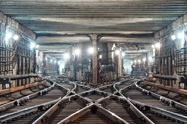 Túnel del metro. Kiev, Ucrania. Kiev, Ucrania — Foto de Stock