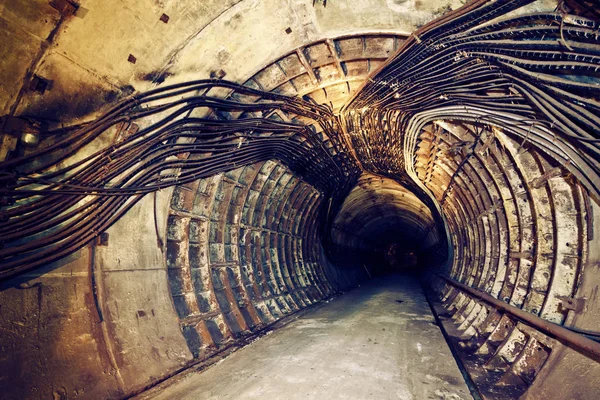 Service tunnel in subway. Kiev, Ukraine. Kyiv, Ukraine — Stock Photo, Image