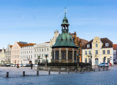 Pazar Meydanı Wismar eski şehir görünümünü