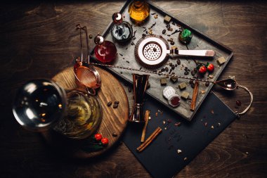 Güzel dizayn edilmiş çay takımı.