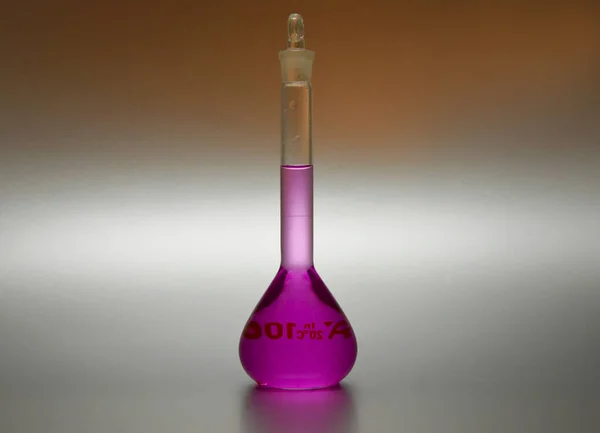 Diffusion Potassium Permanganate Water Stock Images Conteneur Chimique Avec Des — Photo