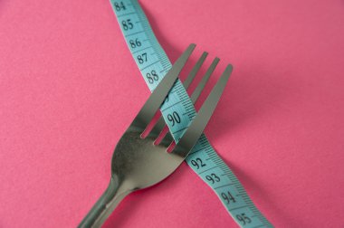 çatal santimetre ile