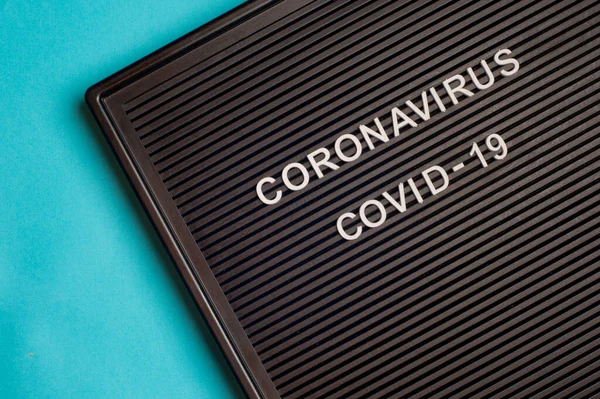 Coronavírus Covid Texto Sobre Letra Preta — Fotografia de Stock