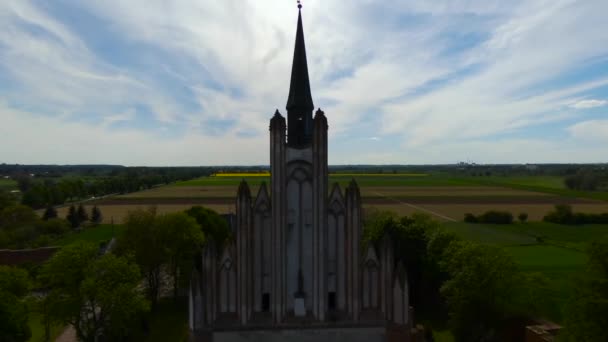 ラジン チェルミンスキーの中世のチュートン大聖堂 ポーランド — ストック動画