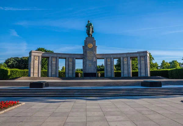 Radziecki War Memorial (Tiergarten). — Zdjęcie stockowe