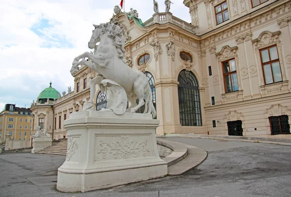 Uitzicht Beroemde Schloss Belvedere Wenen Oostenrijk — Stockfoto