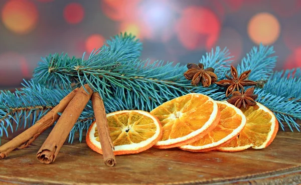 Μπαχαρικά Και Αποξηραμένα Πορτοκάλια Χριστουγεννιάτικο Καρέ Royalty Free Εικόνες Αρχείου