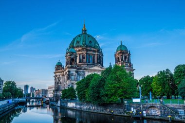 Tarihi Berlin Katedrali, gündoğumu, Berlin, Almanya