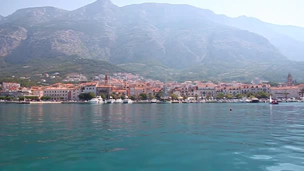 Vista Del Puerto Makarska Con Casas Croacia — Vídeos de Stock
