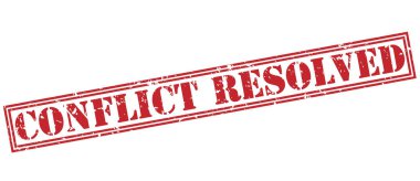 Beyaz arka plan üzerinde izole kırmızı pul çakışma çözüldü