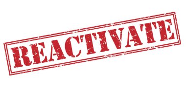 Beyaz arka plan üzerinde izole kırmızı vintage damga yeniden etkinleştirme