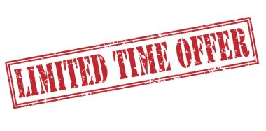 Beyaz arka plan üzerinde izole sınırlı zaman teklif kırmızı damgası