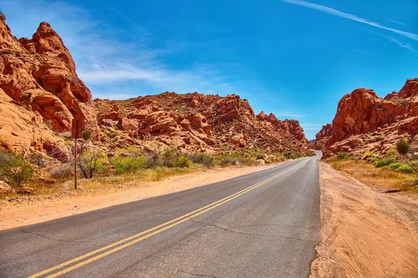 Ongelooflijk mooi landschap in Southern Nevada, vallei van brand State Park, Verenigde Staten — Stockfoto