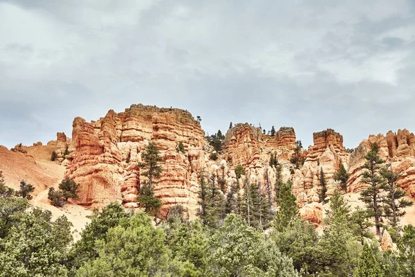 Increíblemente hermoso paisaje en Bryce Canyon National Park, Utah, EE.UU. —  Fotos de Stock