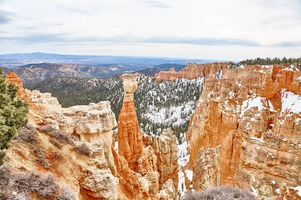 Bryce Canyon Milli Parkı, Utah, ABD inanılmaz güzel manzara