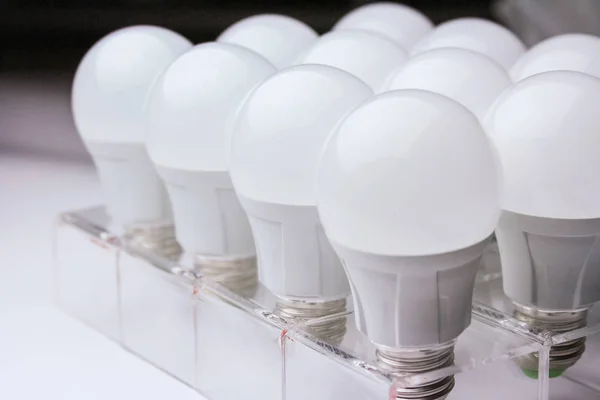 Nombreuses lampes led science de la lumière et fond de la technologie — Photo
