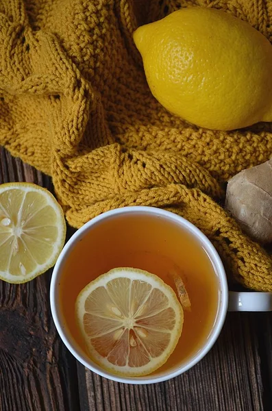 Ginger tea with lemon — Stock Photo, Image