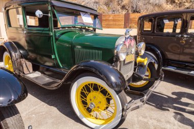 Yeşil 1928 Ford Model A 