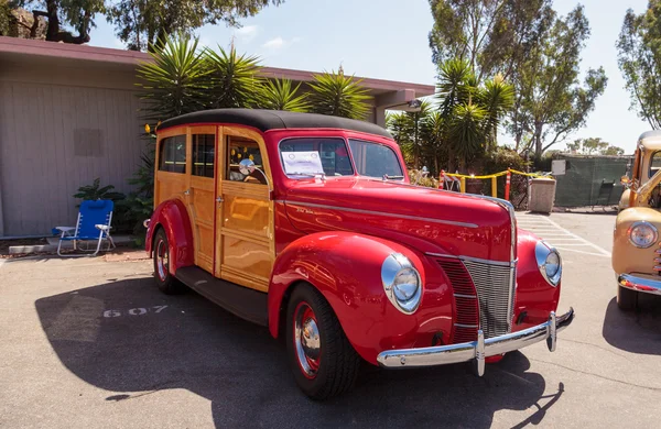 Rouge 1940 Ford Woody — Photo