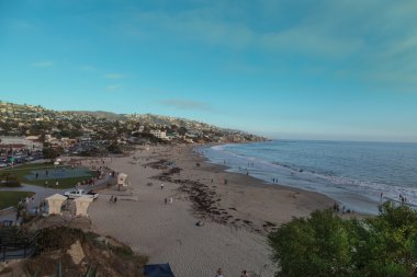 Ana plaj şehir manzarası Laguna Beach