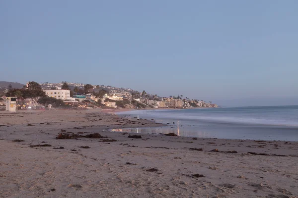 Uitzicht op de stad Main Beach in Laguna Beach — Stockfoto