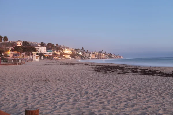 Uitzicht op de stad Main Beach in Laguna Beach — Stockfoto