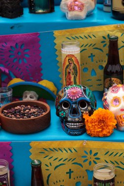 Dia de los Muertos, Ölülerin günü alter