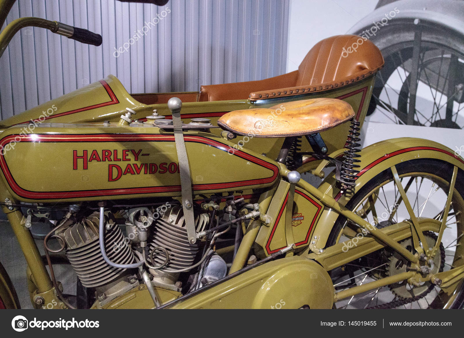 green harley davidson