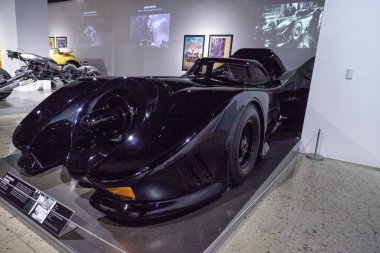 Siyah 1989 Batmobile