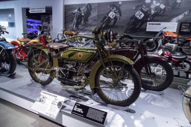 Zeytin Harley-Davidson modeli W spor ikiz