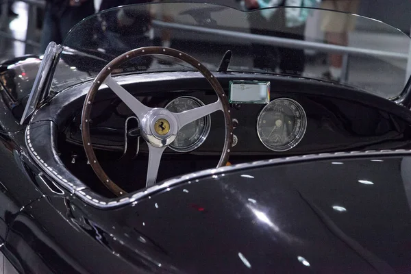 Black 1952 Ferrari Inter Spyder Barchetta — Stockfoto