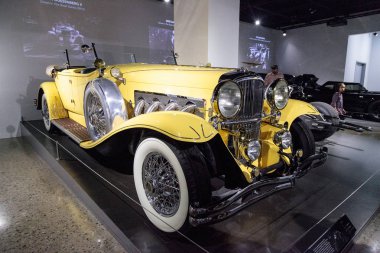 Sarı 1984 Duesenberg II Sj