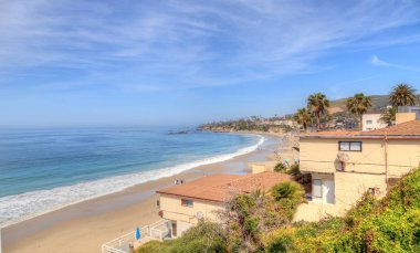 High tide ana Beach Laguna Beach