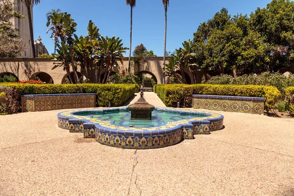 Bellissimo giardino Alcazar al Balboa Park di San Diego — Foto Stock