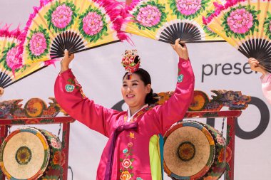 Kore fan dans San Diego Hayvanat Bahçesi Safari parkında gerçekleştirilen.
