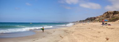 San Clemente devlet plajda yaz