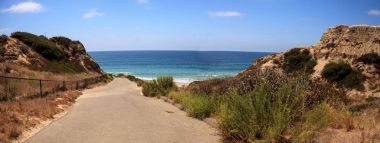 San Clemente devlet plajda yaz 