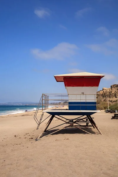 Badmeester toren op het strand van San Clemente staat — Stockfoto