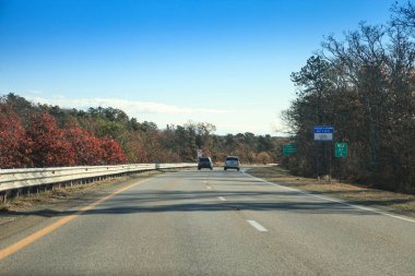 6A numaralı otoyol, sonbaharda Cape Cod, Massachusetts 'e çıkıyor.. 