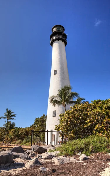 Cape Florida Lighthouse at Bill Baggs Cape Florida State Park — Stock Photo, Image