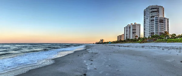 Soluppgång Vid Vanderbilt Beach Längs Neapelbuktens Kust Florida — Stockfoto